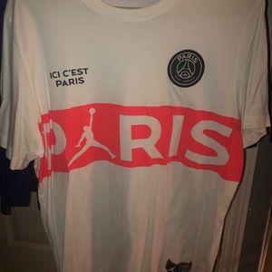 PSG white short sleeve shirt size large jordan authentic L